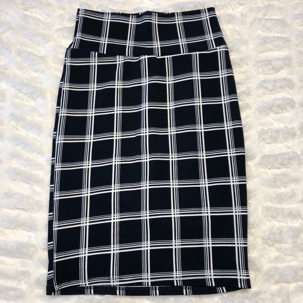 NWOT Versatile XS LulaRoe pencil skirt
